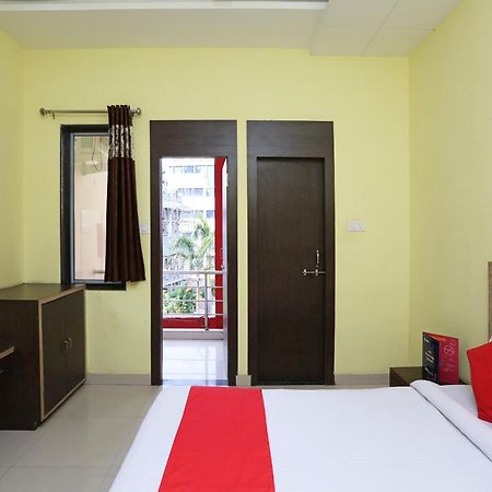 Rāipur Collection O Hotel Pearl מראה חיצוני תמונה