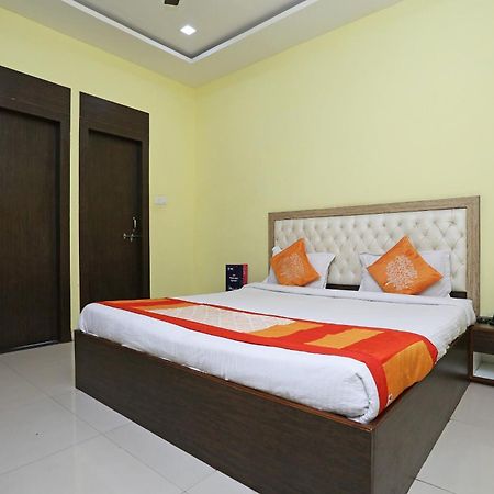 Rāipur Collection O Hotel Pearl מראה חיצוני תמונה
