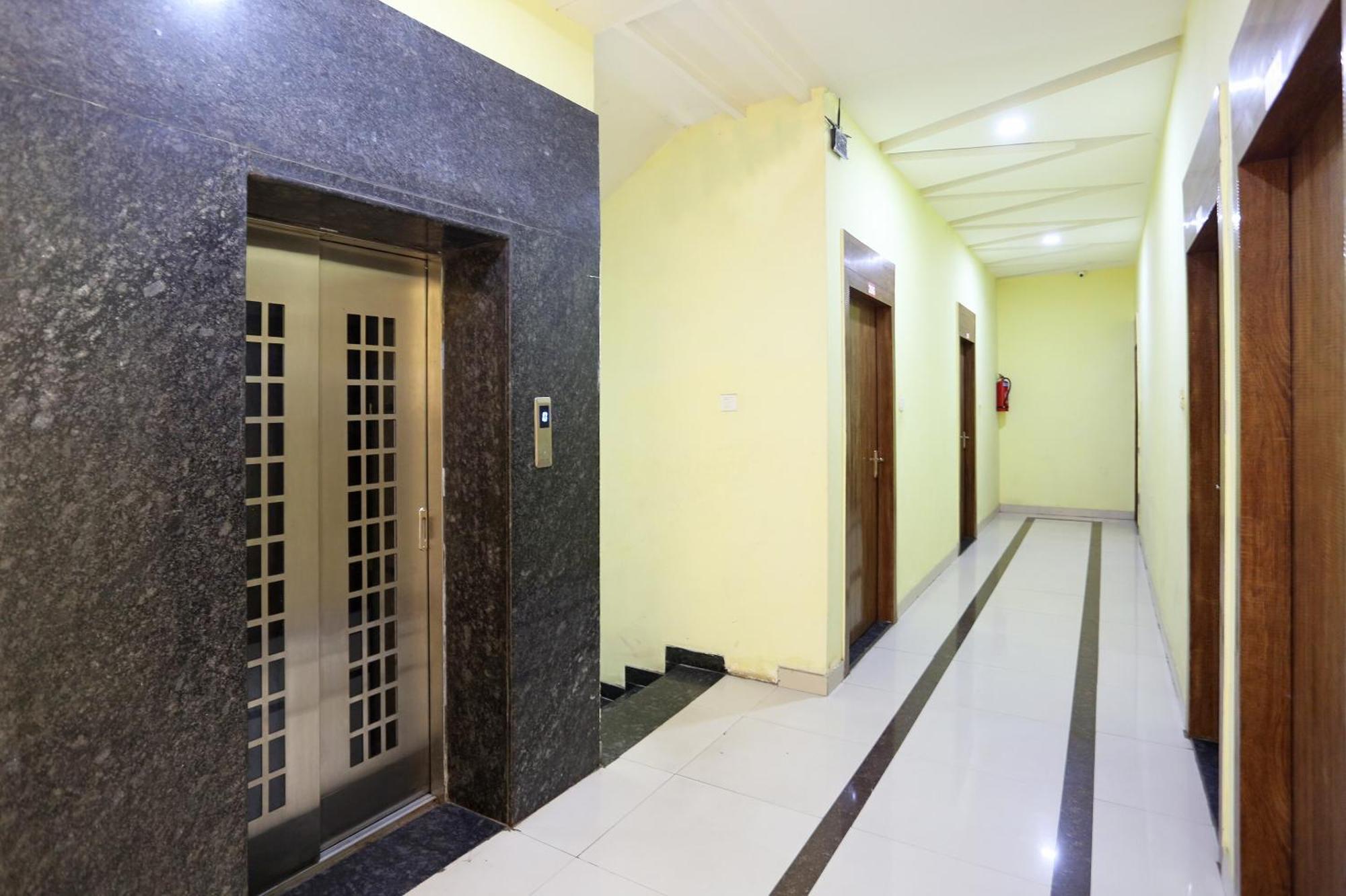 Rāipur Collection O Hotel Pearl מראה חיצוני תמונה